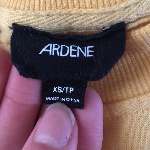 Yellow Crewneck - Picture 2 of 2